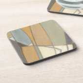 曲線とミュートされたアーストーン コースター (左側)