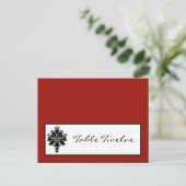 書き込み可能座席表ブラックレッドダマスクレース ポストカード (スタンド正面)