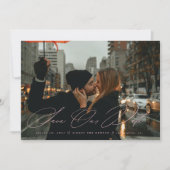 書エレガント記日付を保存フォト赤面ピンク 招待状 (正面)