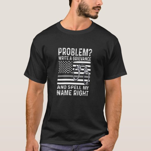 書不満男パパおもしろい矯正官 Tシャツ (正面)