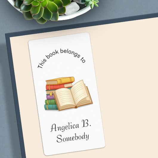 書籍のスタックとオープンブック – 蔵書票