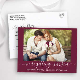 書道が結婚する日付を保存するBurgundy ポストカード