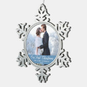 書道エレガントOur初めてのクリスマスLight Blue スノーフレークピューターオーナメント (右)