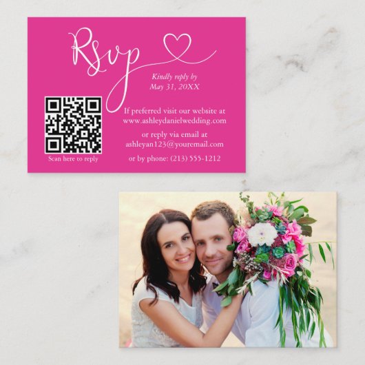 書道ハート写真結婚のホットピンクQR RSVP エンクロージャーカード (正面/裏面)
