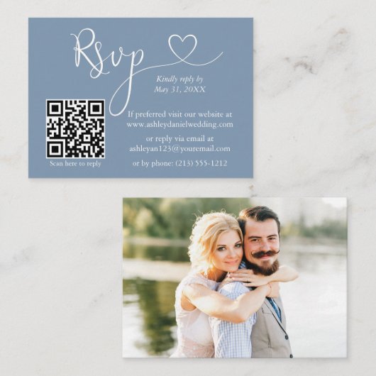 書道ハート写真結婚の埃っぽいブルーQR RSVP エンクロージャーカード (正面/裏面)