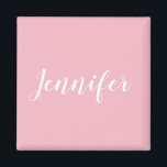 書道パーソナライズされたJennifer名デザイン マグネット<br><div class="desc">独自のデザインを作パーソナライズされた成する白い手書きのスタイル書道フォントの色を別のトレンディー書道オプションに変更できる。フォントのサイズを名前をカスタムするデザインに合わせて変更。この個人文字メッセージは、あなたが好きなだけプリント領域を取ることができる。カスタマイズピッ無地のクの背景を自分の色にお気に入りのしたり、ホームデコに合わせたり合わせたりする色を。</div>