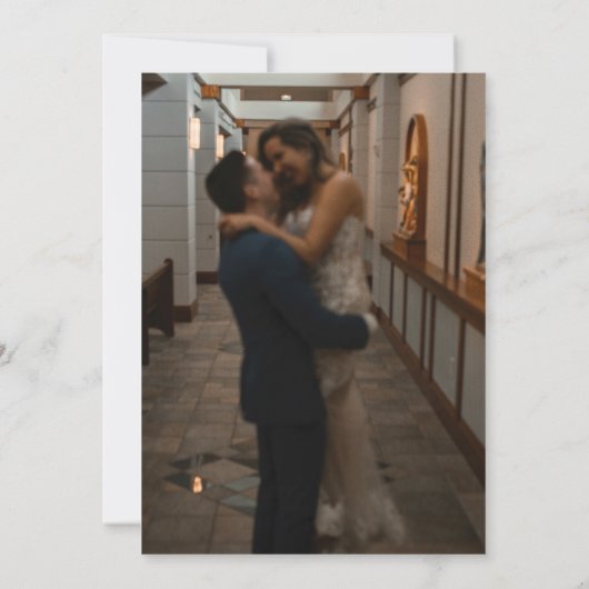 書道モダン赤い結婚式の日付を保存 招待状 (裏面)