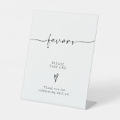 書道台本の結婚式の引き出物を一つ取って 台座サイン (正面)