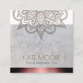 曼荼羅の金属織り目加工の灰色およびばら色の金ゴールド スクエア名刺 (正面)