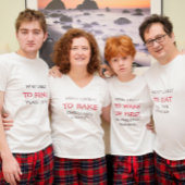 最もクッキーを焼く可能性が高いクリスマスファミリーパーティー Tシャツ