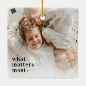 最もモダン重要な家族の贈り物のコラージュ写真 セラミックオーナメント (裏面)