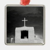 最も古い教会、サン·ミゲル、サンタ·フェで十字架。 メタルオーナメント (正面)
