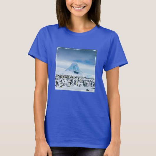 最も可愛い赤ん坊の動物 インペリアルペンギン植民地 Tシャツ (正面)