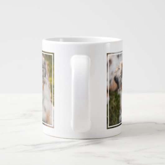 最も可愛い赤ん坊の動物 |オーストラリアの羊飼い犬 ジャンボコーヒーマグカップ (裏面)