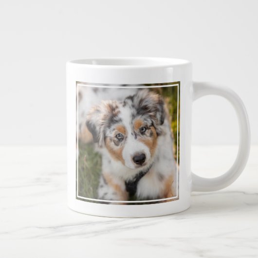最も可愛い赤ん坊の動物 |オーストラリアの羊飼い犬 ジャンボコーヒーマグカップ (右)