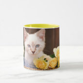 最も可愛い赤ん坊の動物 |キットン&イエローローズ マグカップ (中央)