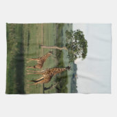 最も可愛い赤ん坊の動物 |キリン・カーフ&ママ キッチンタオル (横)