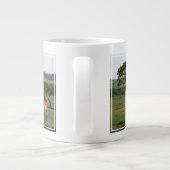 最も可愛い赤ん坊の動物 |キリン・カーフ&ママ ジャンボコーヒーマグカップ (裏面)