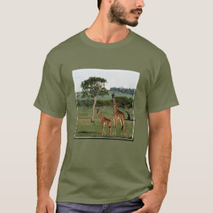 最も可愛い赤ん坊の動物 キリン・カーフ&ママ Tシャツ