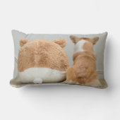 最も可愛い赤ん坊の動物 |コーギと丸太の子犬 ランバークッション (正面)