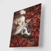 最も可愛い赤ん坊の動物 |スパニエル犬(紅葉) スクエア壁時計 (傾斜)