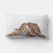 最も可愛い赤ん坊の動物 |スリーピーベビータイガーカッブ ランバークッション (裏面)