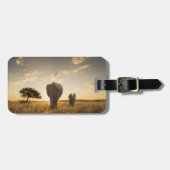 最も可愛い赤ん坊の動物 |ゾウの子牛と母 ラゲッジタグ (正面横)