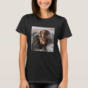 最も可愛い赤ん坊の動物 チョコレートDapple Dachshund Tシャツ