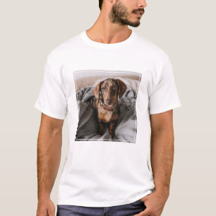 最も可愛い赤ん坊の動物 チョコレートDapple Dachshund Tシャツ