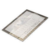 最も可愛い赤ん坊の動物 |バスケット内のハリネズミ ノートパッド (アングル)