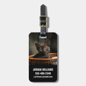 最も可愛い赤ん坊の動物 |バスケット内の子猫 ラゲッジタグ (正面縦)