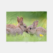 最も可愛い赤ん坊の動物 |バニーキス フリースブランケット (正面(横))