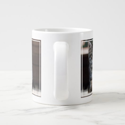 最も可愛い赤ん坊の動物 |ピアノ鍵の子猫 ジャンボコーヒーマグカップ (裏面)