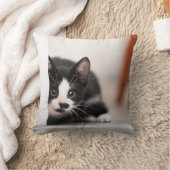 最も可愛い赤ん坊の動物 |ブラック&ホワイトの子猫 クッション (ブランケット)