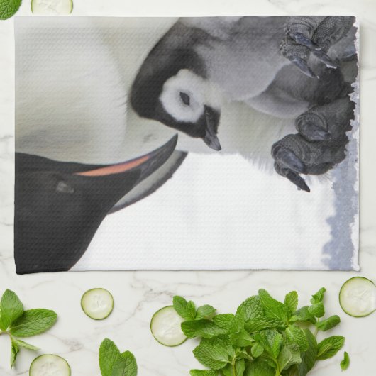 最も可愛い赤ん坊の動物 |ベビーエンペエンペンギン キッチンタオル (折り畳み)