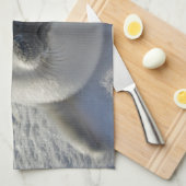 最も可愛い赤ん坊の動物 |ベビーシール キッチンタオル (四つ折り)