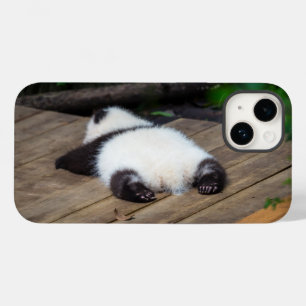 最も可愛い赤ん坊の動物 ベビーパンダ眠り Case-Mate iPhone 14ケース
