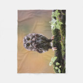 最も可愛い赤ん坊の動物 |ベビーフクロウ フリースブランケット (正面)