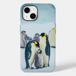 最も可愛い赤ん坊の動物 ベビーペンギン食べ物を与えズ Case-Mate iPhone 14ケース