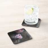 最も可愛い赤ん坊の動物 |ベビーマカケのサル&マザー コースター (右側)