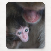 最も可愛い赤ん坊の動物 |ベビーマカケのサル&マザー マウスパッド (正面)