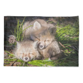 最も可愛い赤ん坊の動物 |ベビーレッドキツネキットスリープ 枕カバー (裏面)