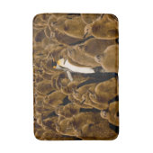 最も可愛い赤ん坊の動物 |ペンギンが若者の間で バスマット (正面縦)