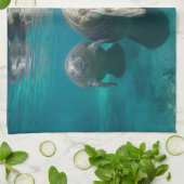 最も可愛い赤ん坊の動物 |マネージャとベビー キッチンタオル (折り畳み)