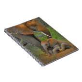 最も可愛い赤ん坊の動物 |ママゾウ&ベビー ノートブック (右側)