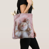 最も可愛い赤ん坊の動物 |小さなオレンジのストライプの子猫 トートバッグ (クローズアップ)