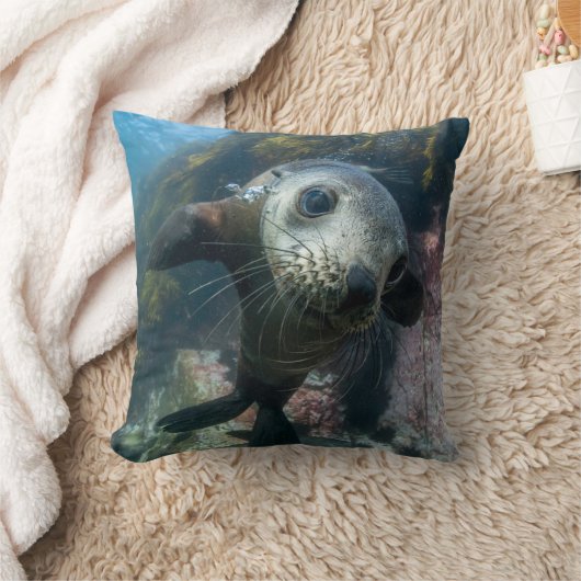 最も可愛い赤ん坊の動物 |水中ケープの毛皮シール クッション (ブランケット)