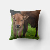 最も可愛い赤ん坊の動物 |牛と子牛 クッション (裏面)