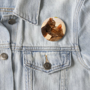 最も可愛い赤ん坊の動物 虎猫キッテンキス 缶バッジ