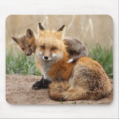 最も可愛い赤ん坊の動物 |赤いキツネとベビー マウスパッド (正面)